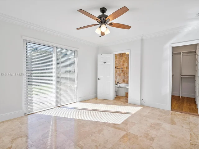 1528 Robbia Ave, Coral Gables FL 33146