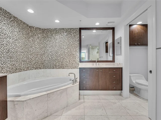 3535 S Ocean Dr # 1506, Hollywood FL 33019