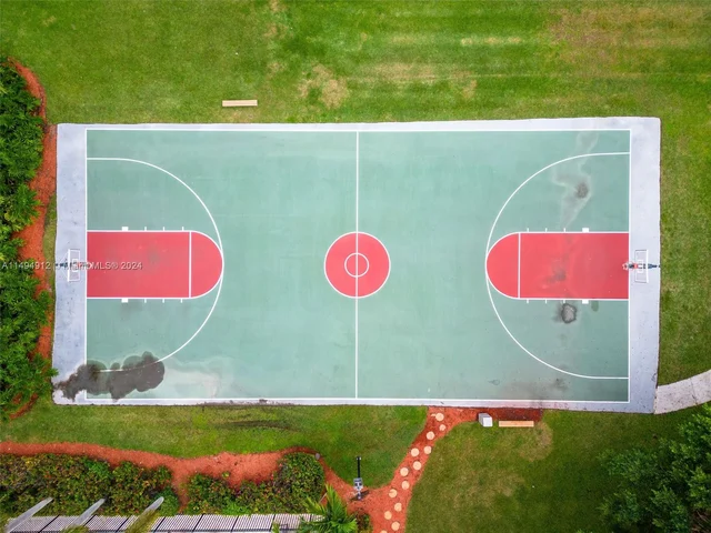 797 Vista Meadows Dr # 797, Weston FL 33327