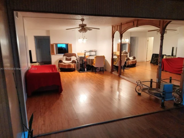 1750 NE 191st St # 1, Miami FL 33179