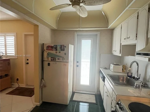 1951 NE 39th St # 259, Lighthouse Point FL 33064