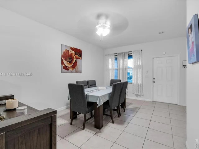 3068 SE 4th Ct, Homestead FL 33033