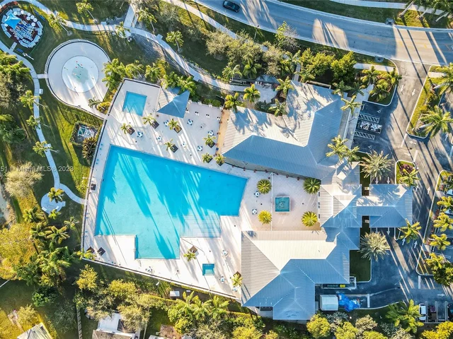 3068 SE 4th Ct, Homestead FL 33033