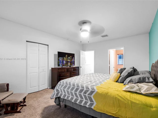 3068 SE 4th Ct, Homestead FL 33033