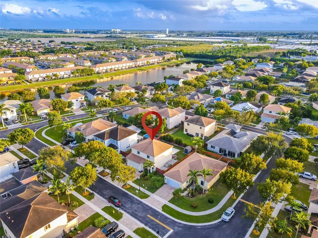 3068 SE 4th Ct, Homestead FL 33033