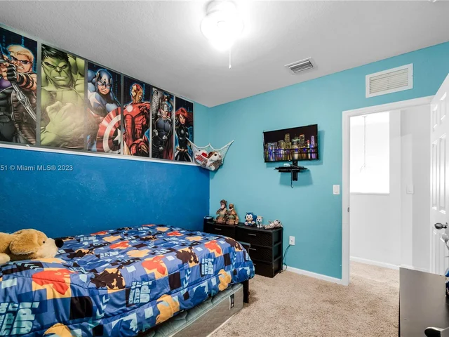 3068 SE 4th Ct, Homestead FL 33033