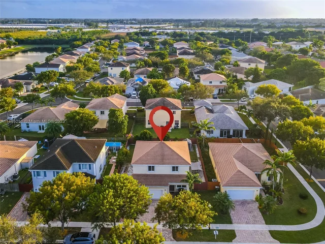 3068 SE 4th Ct, Homestead FL 33033