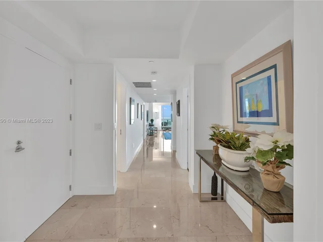 2627 S Bayshore Dr # 1202, Miami FL 33133