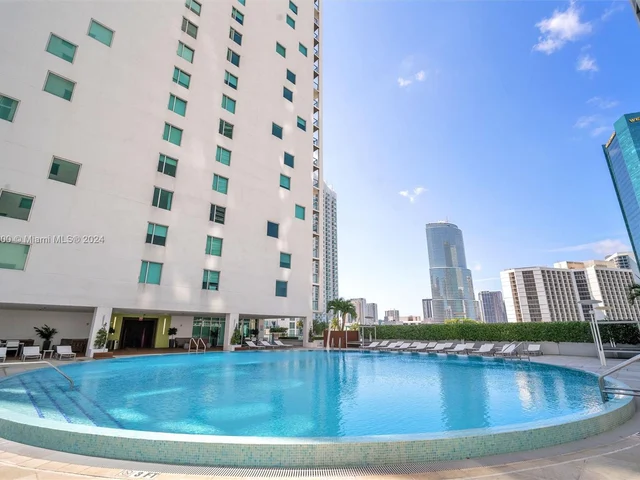 500 Brickell Ave # 2202, Miami FL 33131