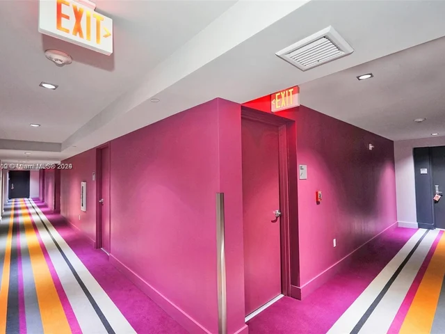 500 Brickell Ave # 2202, Miami FL 33131