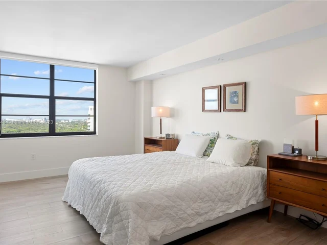 2333 Brickell Ave # 102, Miami FL 33129