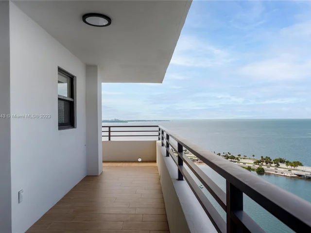 2333 Brickell Ave # 102, Miami FL 33129