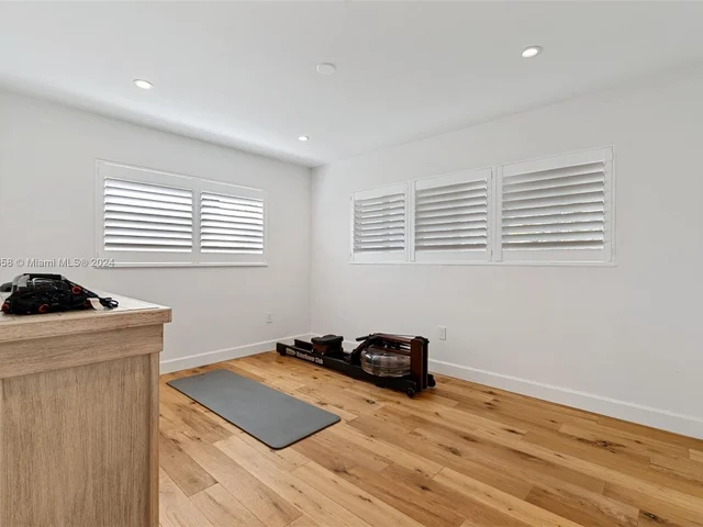 12725 SW 82nd Ave, Pinecrest FL 33156