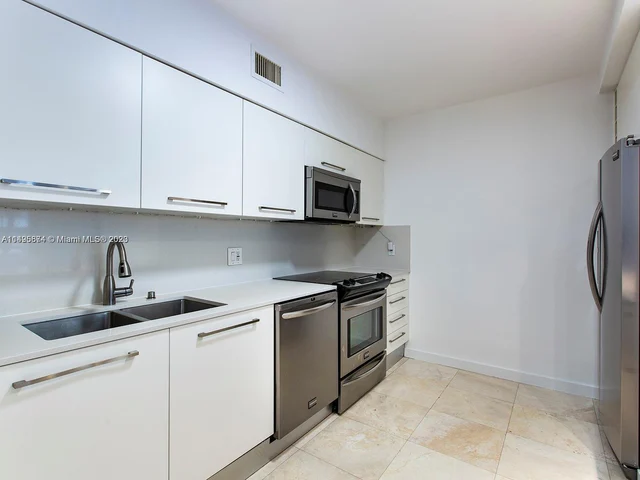 121 Crandon Blvd # 252, Key Biscayne FL 33149