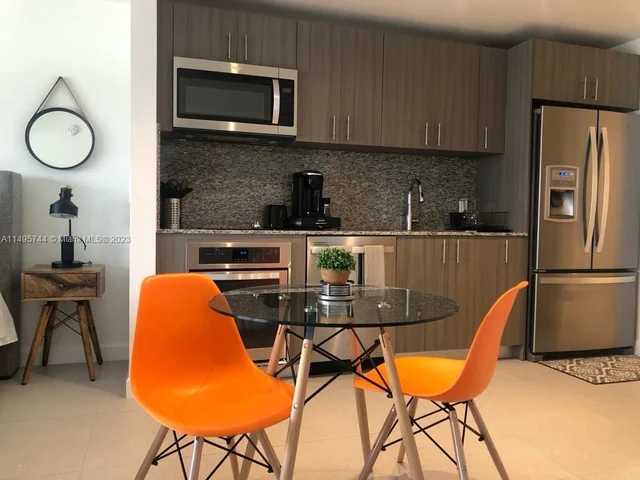 5350 NW 84th Ave # 1016, Doral FL 33166