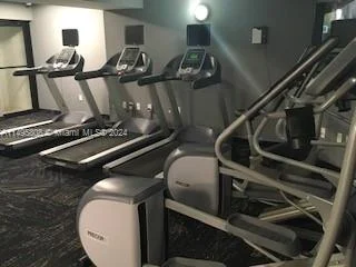 5225 Collins Ave # 610, Miami Beach FL 33140