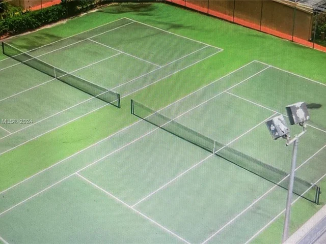 408 NW 68th Ave # 205, Plantation FL 33317