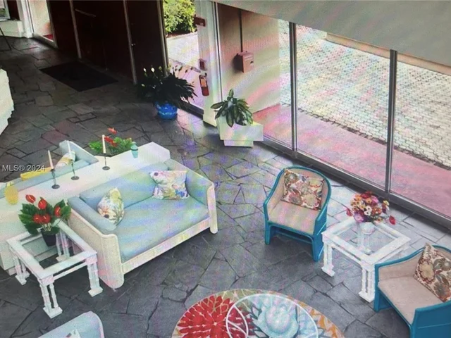 408 NW 68th Ave # 205, Plantation FL 33317