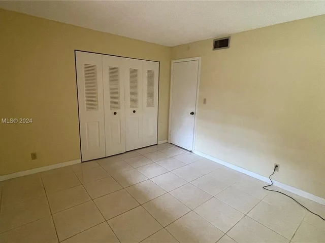 408 NW 68th Ave # 205, Plantation FL 33317