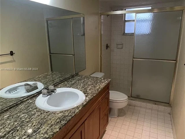 408 NW 68th Ave # 205, Plantation FL 33317