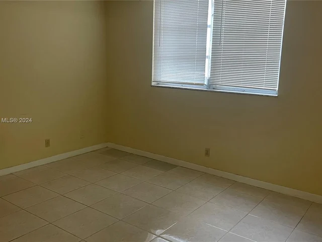 408 NW 68th Ave # 205, Plantation FL 33317