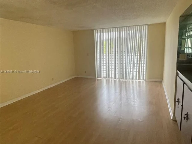 408 NW 68th Ave # 205, Plantation FL 33317