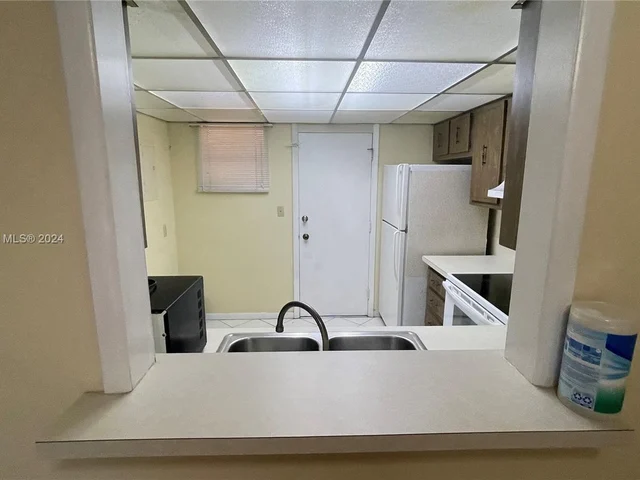 408 NW 68th Ave # 205, Plantation FL 33317