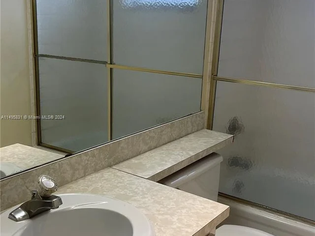 408 NW 68th Ave # 205, Plantation FL 33317