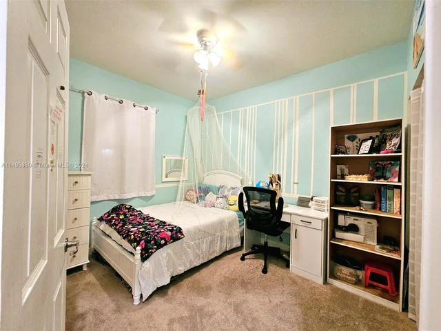 11477 SW 250th St, Homestead FL 33032