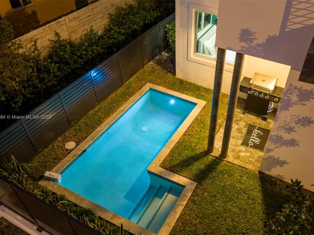 1220-6 NE 15th Ave # 4, Fort Lauderdale FL 33304