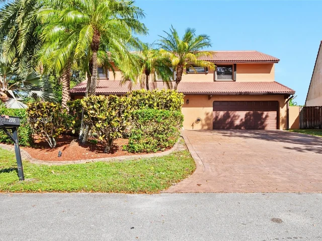 2685 Bass Way, Cooper City FL 33026