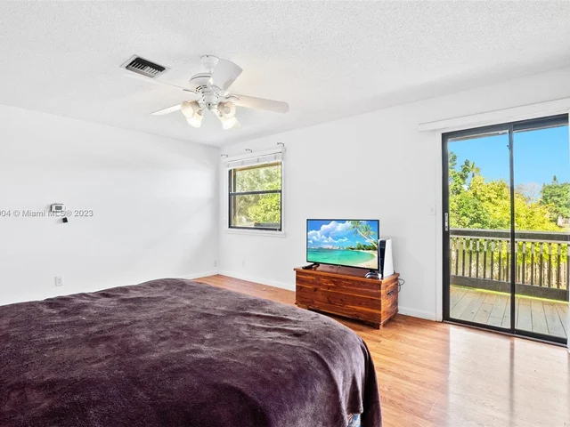 2685 Bass Way, Cooper City FL 33026