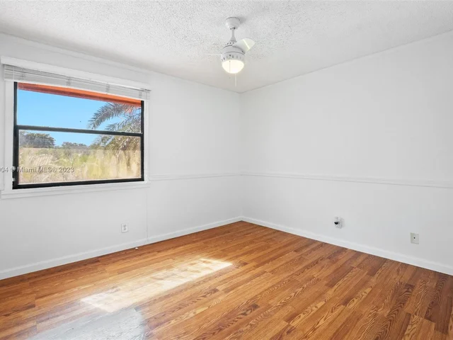 2685 Bass Way, Cooper City FL 33026