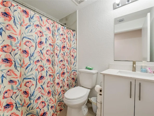 25616 SW 143rd Path # 25616, Homestead FL 33032