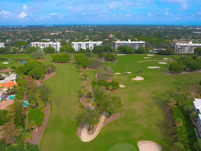 6121 Balboa Cir # 301, Boca Raton FL 33433