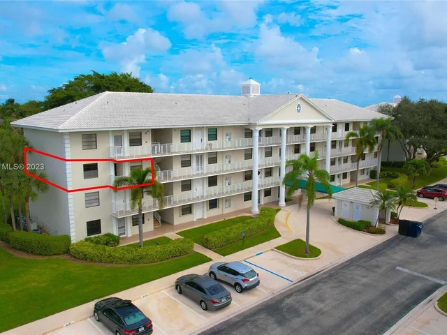 6121 Balboa Cir # 301, Boca Raton FL 33433