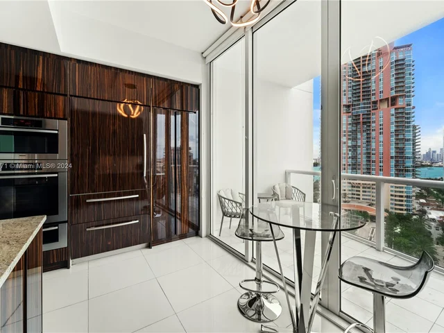 50 S Pointe Dr # 1706, Miami Beach FL 33139