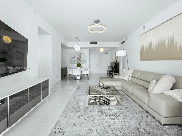 50 S Pointe Dr # 1706, Miami Beach FL 33139