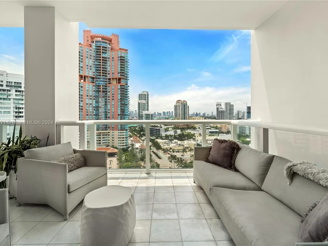 50 S Pointe Dr # 1706, Miami Beach FL 33139