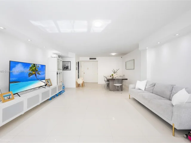 1001 91st St # 303, Bay Harbor Islands FL 33154