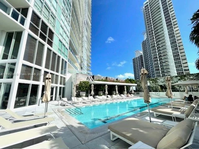 450 Alton Rd # 2310, Miami Beach FL 33139