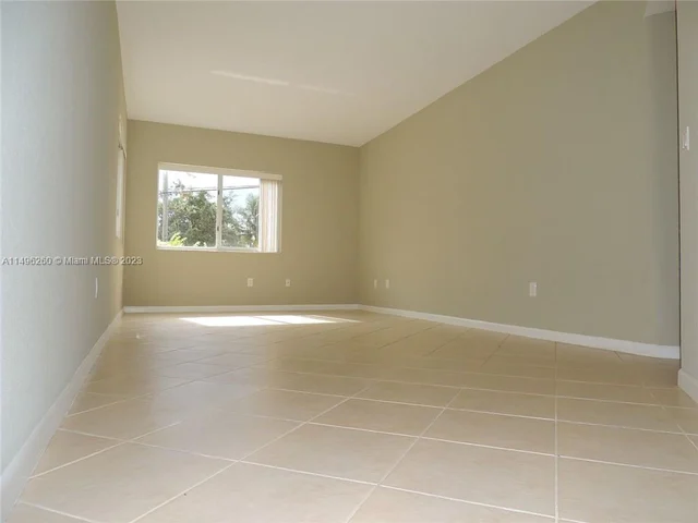 1185 Marseille Dr # 102, Miami Beach FL 33141