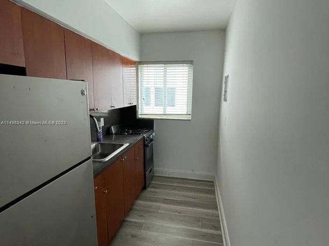 7330 Harding Ave # 8, Miami Beach FL 33141