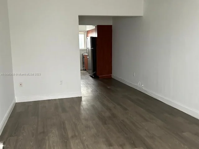 7330 Harding Ave # 4, Miami Beach FL 33141