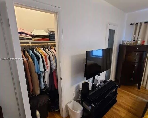 1220 Alton Rd # 202, Miami Beach FL 33139