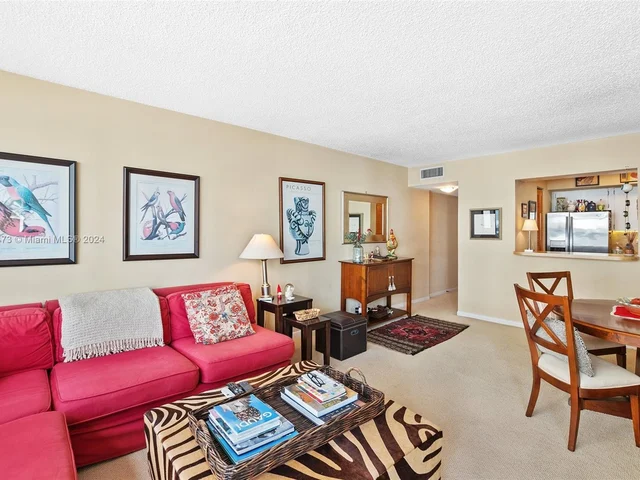 1440 Brickell Bay Dr # 707, Miami FL 33131