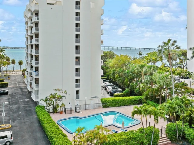 1440 Brickell Bay Dr # 707, Miami FL 33131