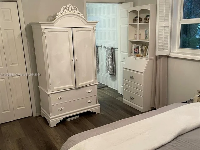 609 NE 13th Ave # 101, Fort Lauderdale FL 33304