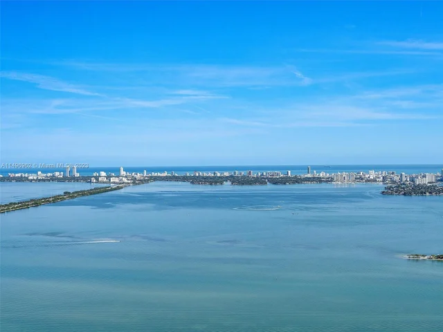 700 NE 26th terrace # 5301, Miami FL 33137