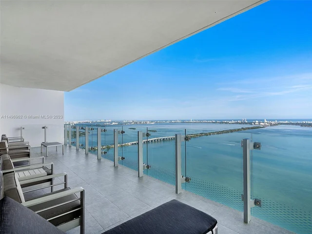 700 NE 26th terrace # 5301, Miami FL 33137